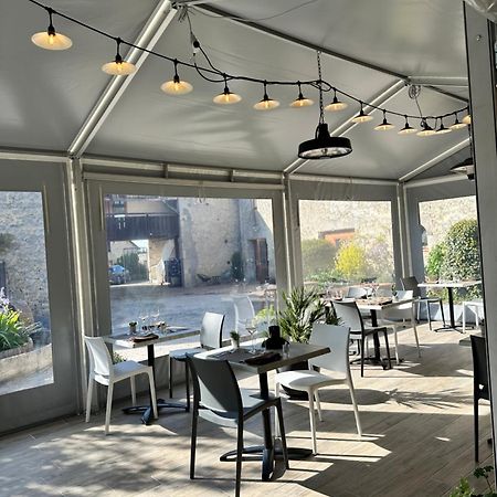 Hotel Restaurant Le Clos De L 'Ancien Pressoir Commes Kültér fotó