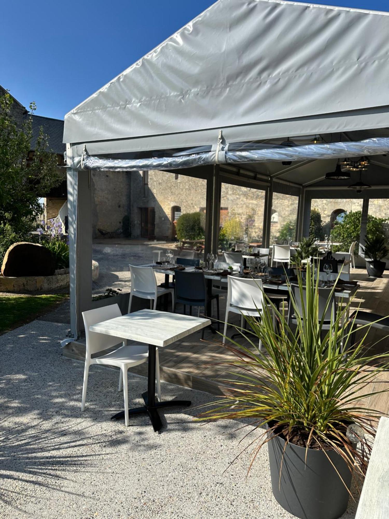 Hotel Restaurant Le Clos De L 'Ancien Pressoir Commes Kültér fotó